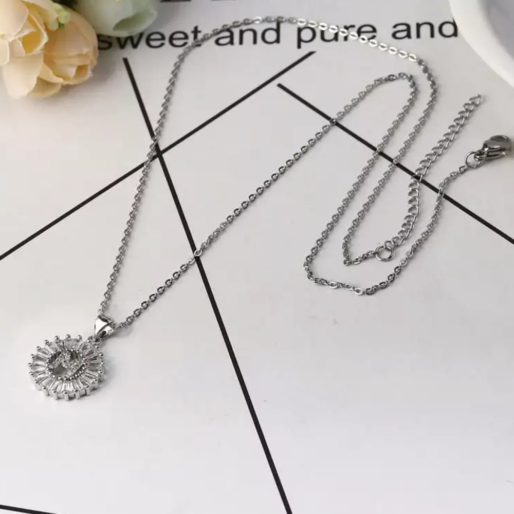 Silver Initial Crystal Pendant Necklace A-Z - Picture 2 of 7